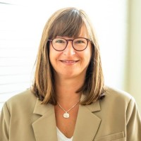 Andrea Becker Email & Phone Number
