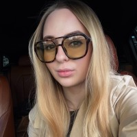Natalia Łomnicka Email