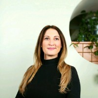 Hello Alfred Employee Julia Psitos's profile photo