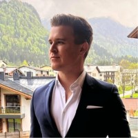 Maximilian Weber Email & Phone Number