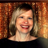 Cetera Advisor Networks LLC Employee Suzanne Baxter's profile photo