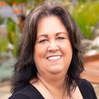 Total Lender Solutions Employee Tina Biskupiak's profile photo
