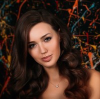 dearJulius.com Employee Sara Martinez's profile photo