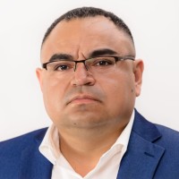 Roberto Falcon Email & Phone Number