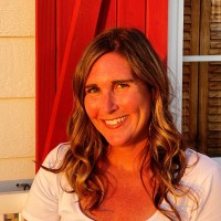 Emily Bray Email & Phone Number