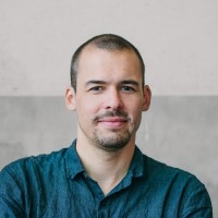 Benjamin Hinz Email