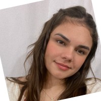 Hellen Nascimento Email