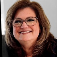 Holly Thompson Email & Phone Number