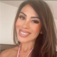 Coosemans L.A. Shipping Employee Wendy Rubin's profile photo