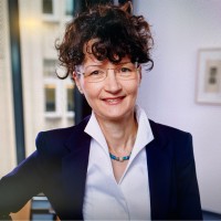 Simone Kreller Email