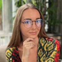 Julia Goncharov Email