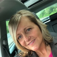 3LINE ELECTRICAL WHOLESALE LIMITED Employee Karen Moore's profile photo
