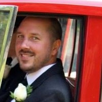 E-mail e número de telefone de Andy Mitchell