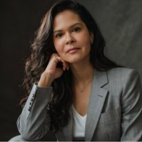 Leslie Sultani