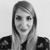 Giulia Attinelli Email