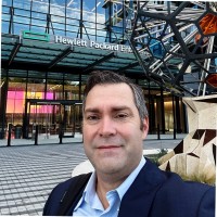 HPE Aruba Networking Employee Stephen Mark Douhne's profile photo