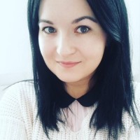 Kinga W. Email