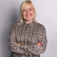 Olga Pilscikova Email