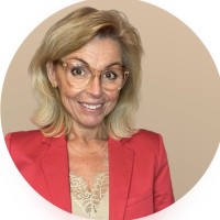 Helen Esselgren Email