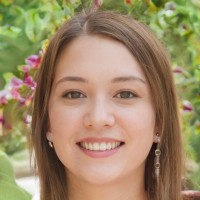 Emilia Hadson Email