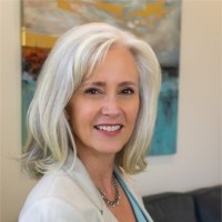 Women to Women Network Employee Liz Hatcher's profile photo