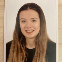 Begüm Aktuğlu Email