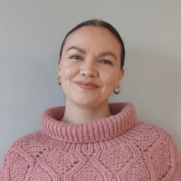 Yngvild Karlstad Email