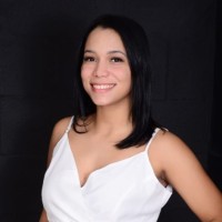 Debora Pacharra Email