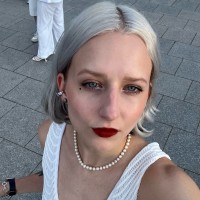 Sofija Bagdonaitė Email