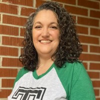 Tupperware Employee Lara Long's profile photo