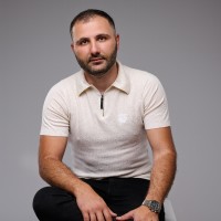 Arman A. Email