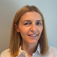 AJ Bell Employee Lesley Mitchell's profile photo