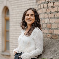Celine Maurer Email