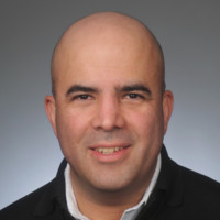 dLocal Employee Armando Huitron's profile photo