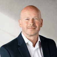Bas van der Burgt Email