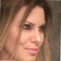 Exit Bee Employee Evi Bourgaza's profile photo