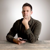 Chris Joscelyne Email