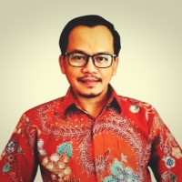 PEBS FEB UI Employee Warsino Warsino's profile photo