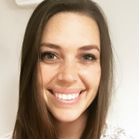 SUTTER MEDICAL CENTER SACRAMENTO Employee Veronica's profile photo