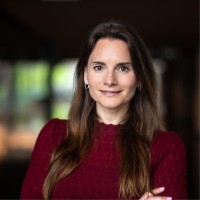 Eveline Glaser Email