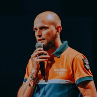 Johan Brun Email