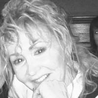Ellevate Network Employee Kathryn Arons's profile photo