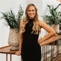 Molly Pierce Email & Phone Number