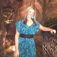 Mastro's Restaurants Employee Cheryl Lassen's profile photo