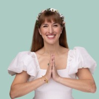 Veronica Moya Email & Phone Number