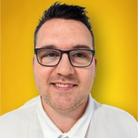 Email e telefono di Carl Law