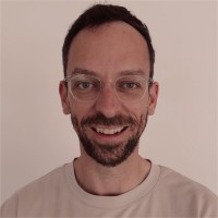 Jan Segers Email