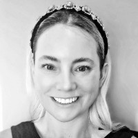 hear.com Employee Robyn Stone's profile photo