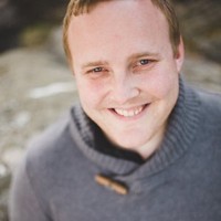 Kristoffer Olström Email