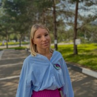 Yulia Lapp Email & Phone Number